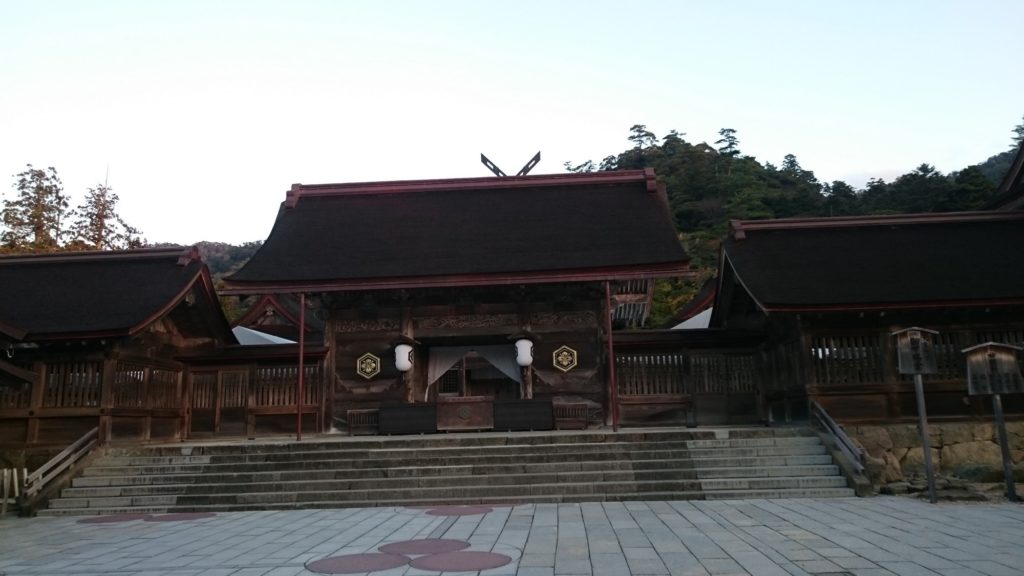 出雲大社 八足門